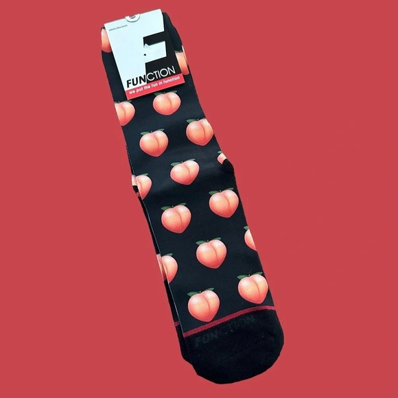 NWT Function Unisex Crew Socks Peach Emoji Fun Bottom Butt Novelty Gag Gift New - Picture 1 of 5